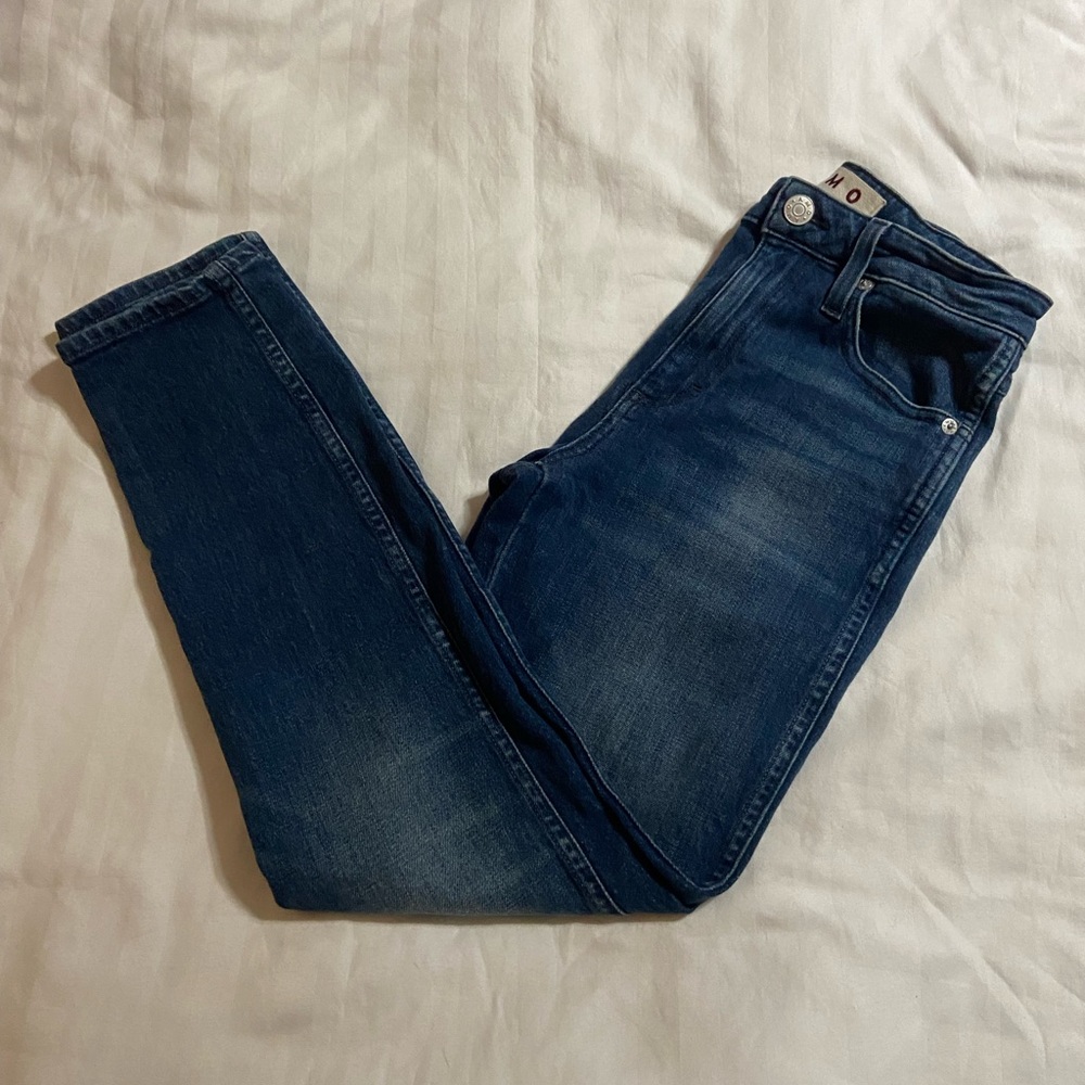 AMO High Rise Stix Crop Skinny Jeans